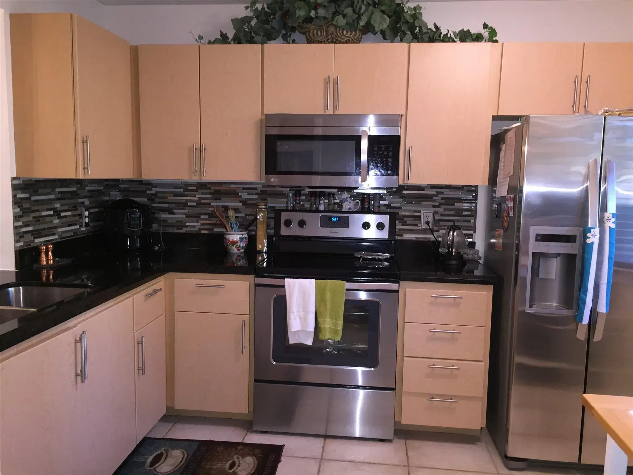 Picture of 8592 W Sunrise Blvd 107, Plantation, FL 33322