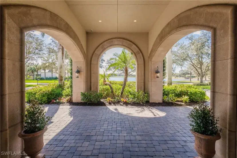 Picture of 11558 Aerie Ln, Naples FL 34120