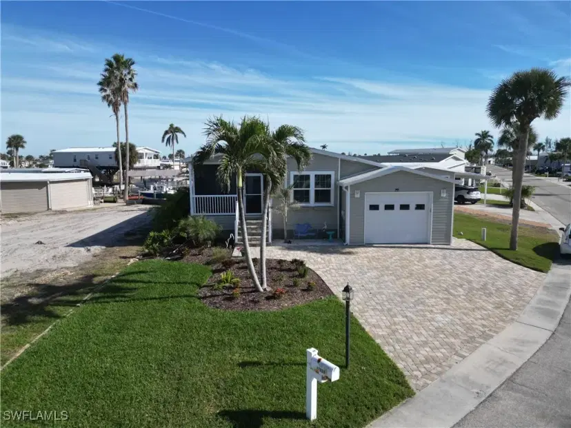 Picture of 17691 Eglantine Ln, Fort Myers Beach FL 33931