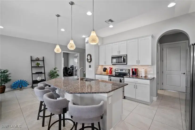 Picture of 11404 Arezzo Way, Fort Myers FL 33913