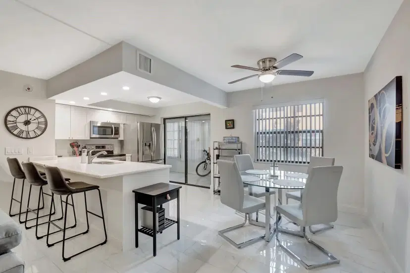 Picture of 106 Piedmont C, Delray Beach FL 33484