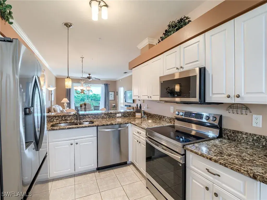Picture of 8680 Cedar Hammock Cir 143, Naples, FL 34112