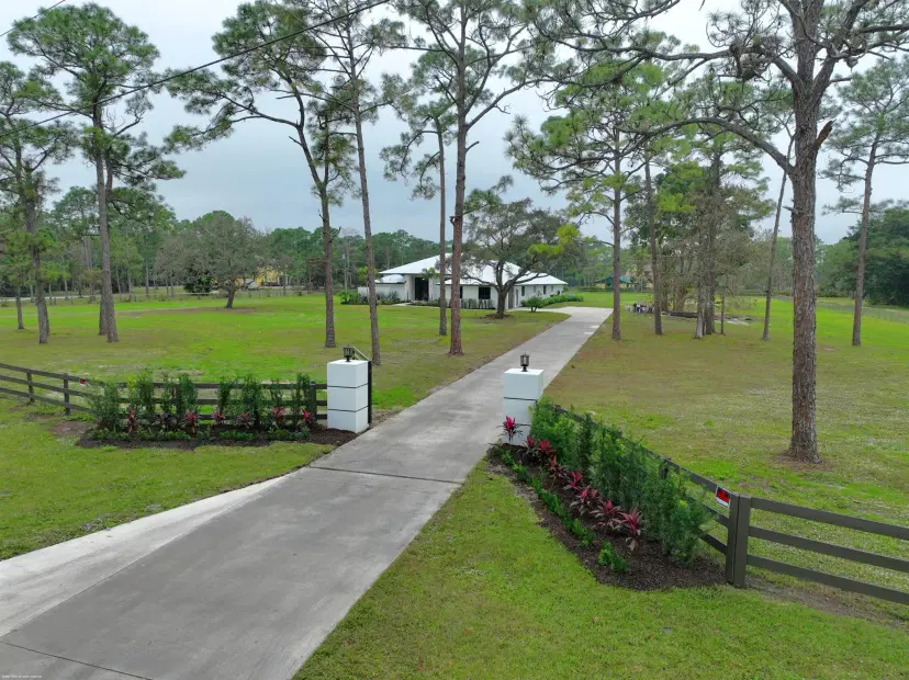 Picture of 5555 Cougars Prowl, Lake Worth FL 33449
