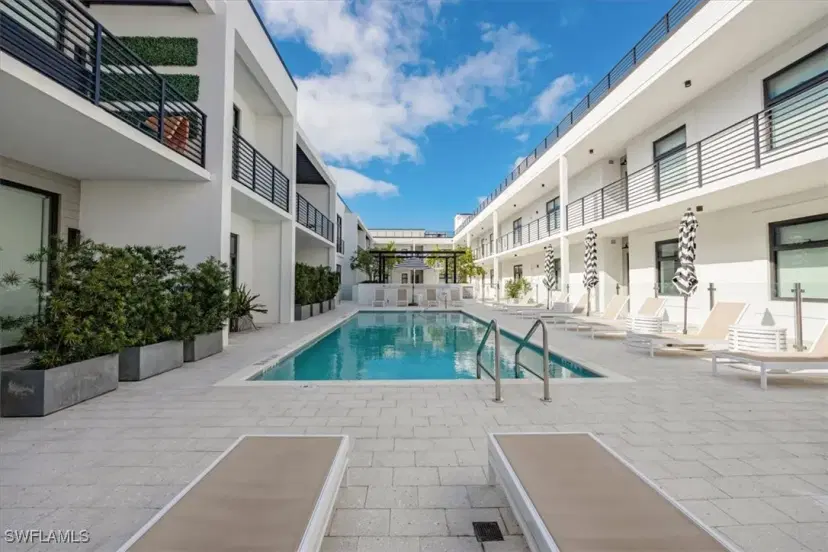 Picture of 850 Central Ave 311, Naples FL 34102