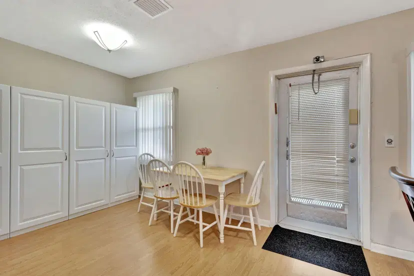 Picture of 162 Coventry G, West Palm Beach FL 33417