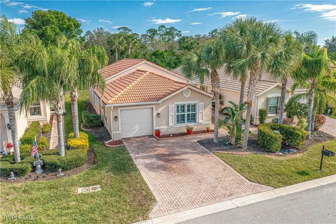 Picture of 10535 Carolina Willow Dr, Fort Myers, FL 33913