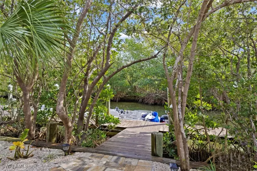 Picture of 631 Rum Rd, Captiva FL 33924