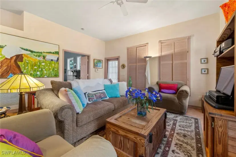 Picture of 1290 9Th St Sw, Naples FL 34117