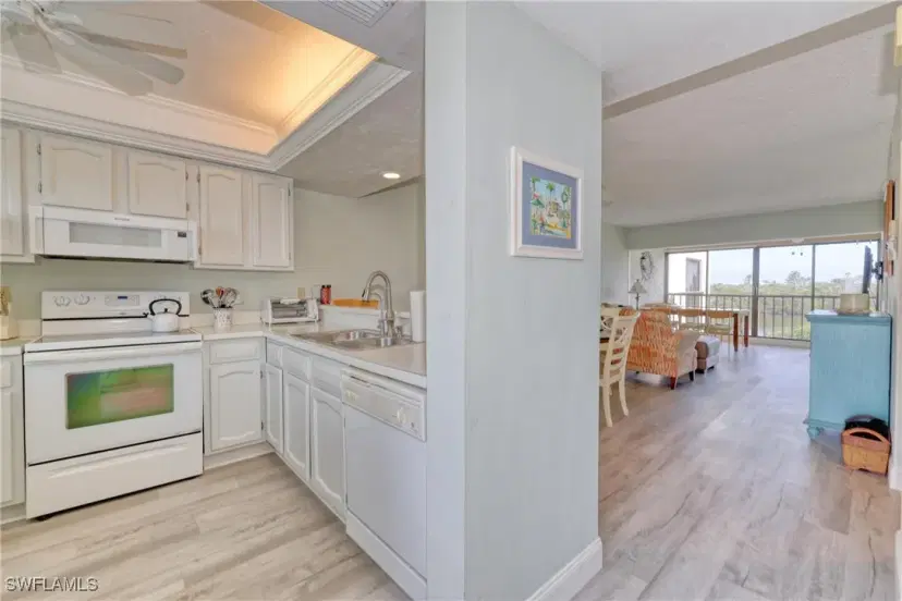 Picture of 21470 Bay Village Dr 142, Fort Myers Beach FL 33931