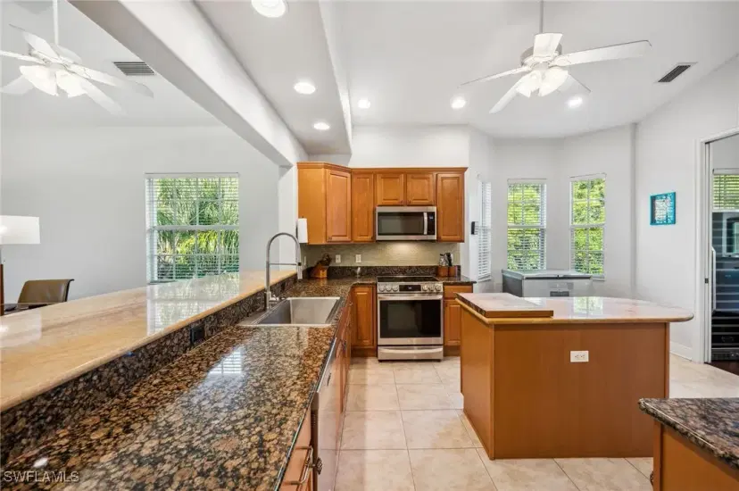 Picture of 7859 Hawthorne Ter 1504, Naples FL 34113