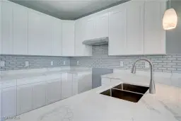 Picture of 2911 10Th St Sw, Lehigh Acres, FL 33976