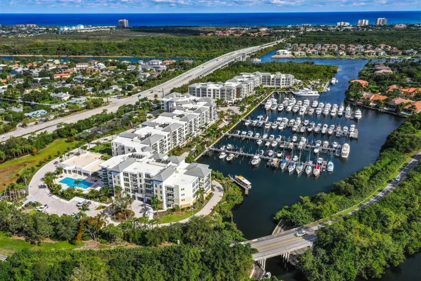 Picture of 2700 Donald Ross Road 412, Palm Beach Gardens FL 33410