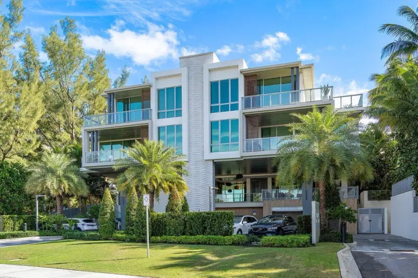 Picture of 1625 S Ocean Boulevard 10, Delray Beach FL 33483