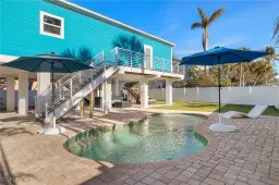 Picture of 150 Coconut Dr, Fort Myers Beach, FL 33931