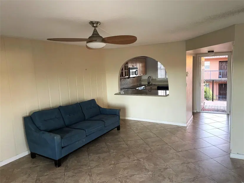 Picture of 610 Tennis Club Dr 401, Fort Lauderdale FL 33311