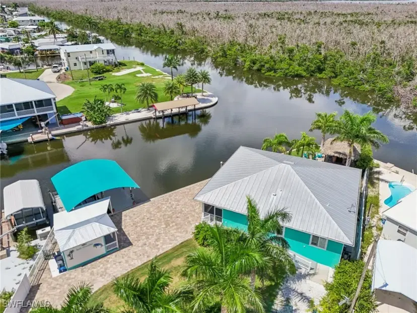 Picture of 3947 Coconut Dr, St. James City FL 33956