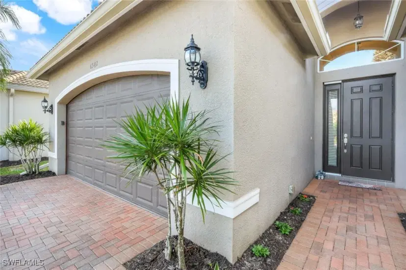 Picture of 6542 Marbella Dr, Naples FL 34105