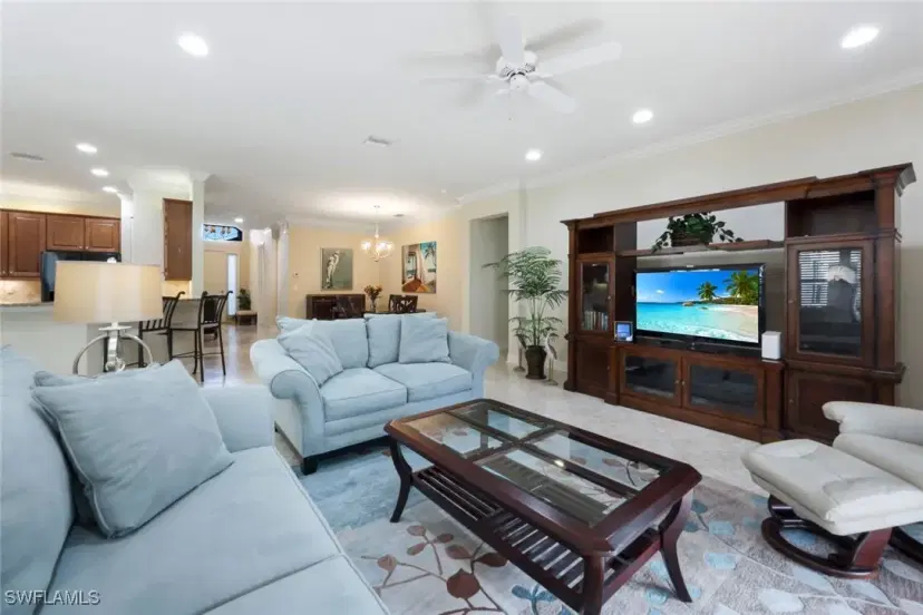 Picture of 6542 Marbella Dr, Naples FL 34105