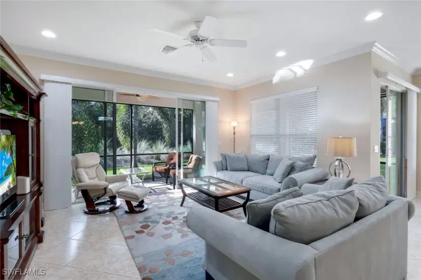 Picture of 6542 Marbella Dr, Naples FL 34105