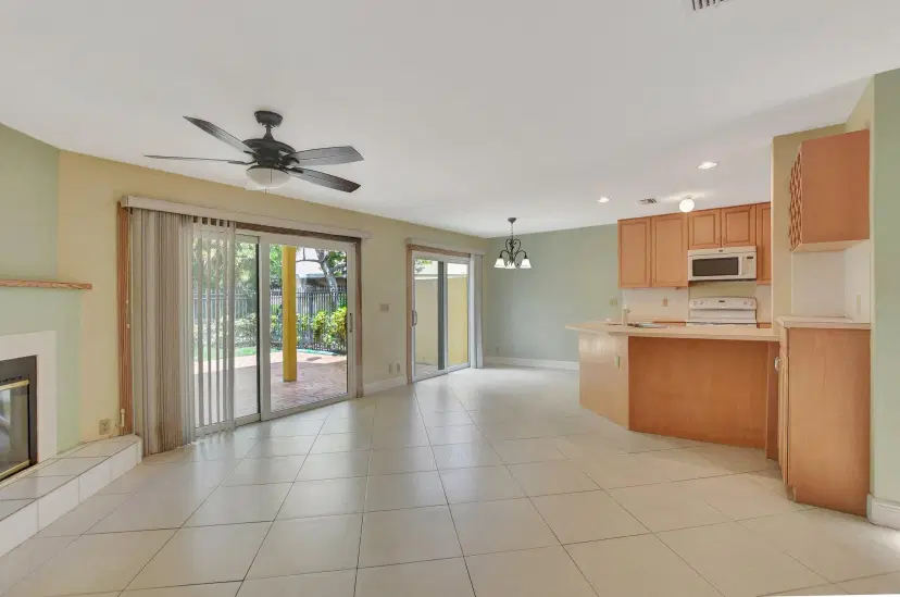 Picture of 5648 Santiago Circle, Boca Raton FL 33433