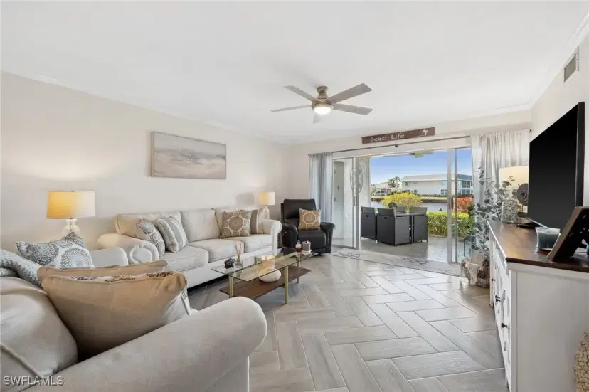 Picture of 4012 SE 19Th Ave 104, Cape Coral FL 33904