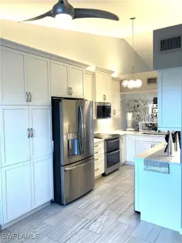 Picture of 19851 Breckenridge Dr 508, Estero, FL 33928