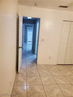 Picture of 619 Broadway Ave, Lehigh Acres, FL 33972