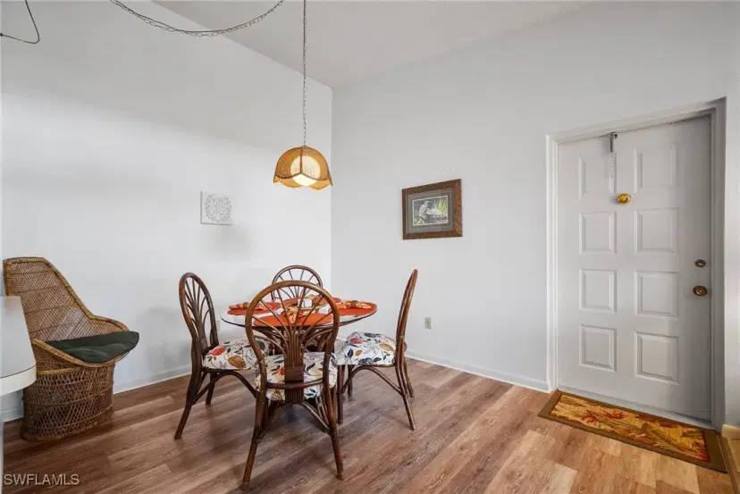 Picture of 9970 Sailview Ct 19, Fort Myers FL 33905