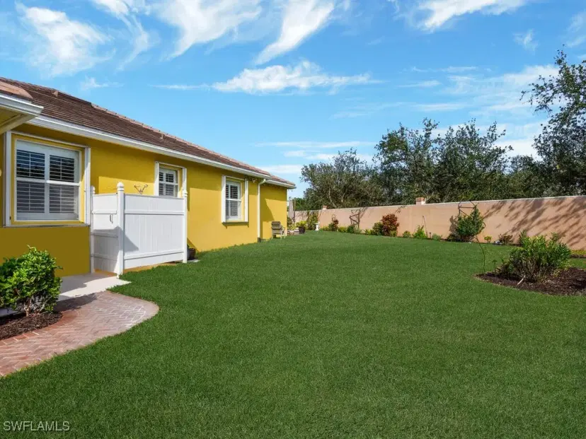 Picture of 16272 Cutters Ct, Fort Myers FL 33908