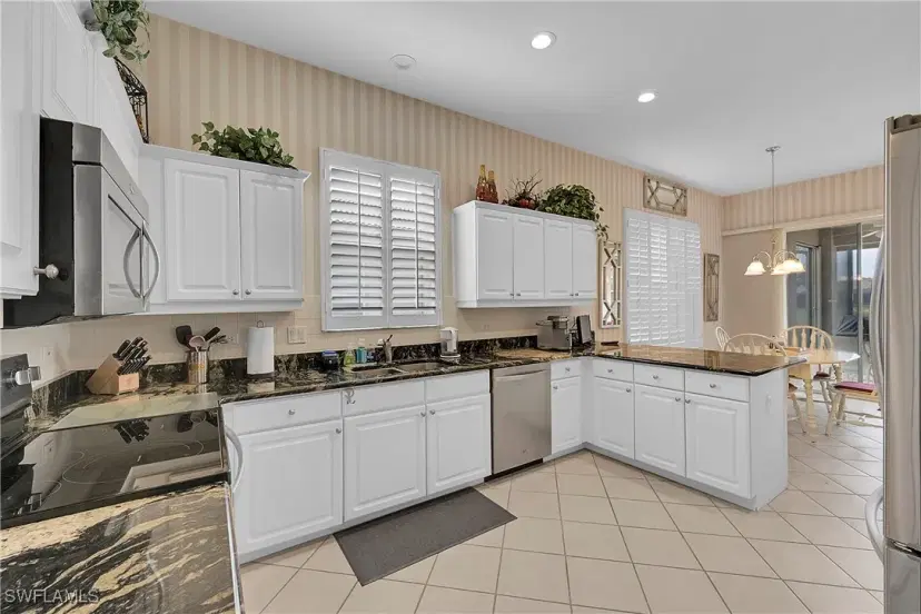 Picture of 9209 Garden Pointe, Fort Myers FL 33908