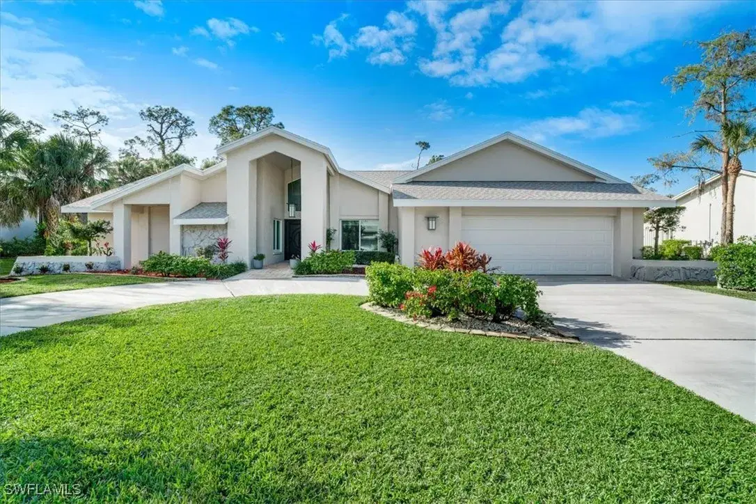Picture of 16651 Bobcat Ct, Fort Myers, FL 33908