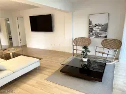 Picture of 576 Retreat Dr 201, Naples, FL 34110