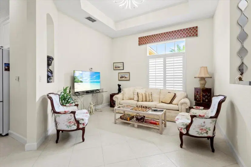 Picture of 308 NW Binghampton Lane, Port St Lucie FL 34983