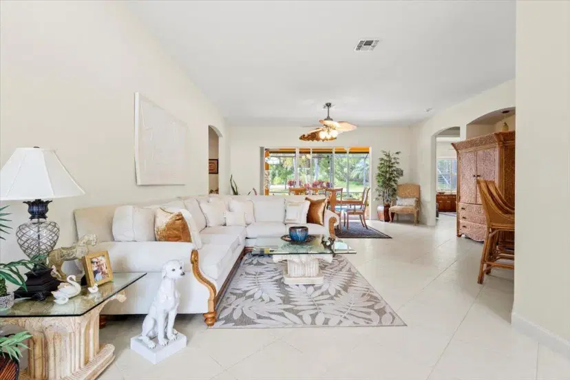 Picture of 308 NW Binghampton Lane, Port St Lucie FL 34983