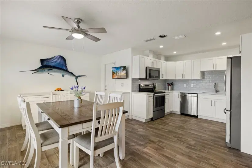 Picture of 1458 Alwynne Dr N, Lehigh Acres FL 33936
