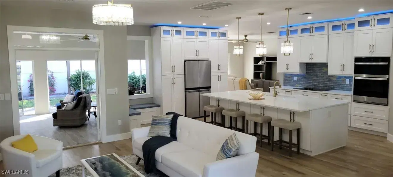 Picture of 12371 Mcgregor Palms Dr, Fort Myers, FL 33908