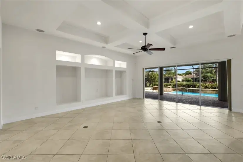 Picture of 15948 Paseo Ln, Naples FL 34110