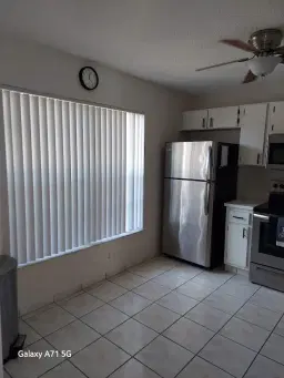 Picture of 10825 NW 3Rd Ct 18B-13 Unit L, Pembroke Pines, FL 33026