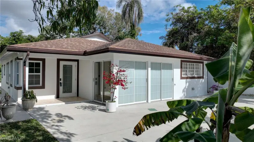 Picture of 3489 Seagrape Ave, Naples FL 34104