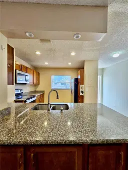 Picture of 12137 Royal Palm Blvd 5E, Coral Springs, FL 33065