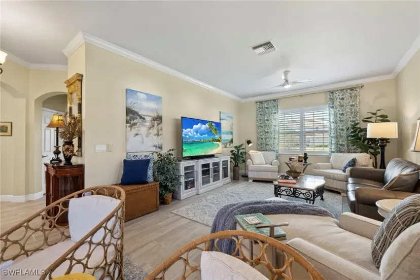 Picture of 14042 Bently Cir, Fort Myers FL 33912