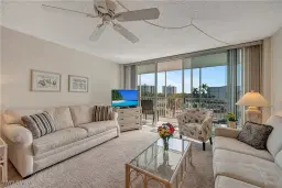 Picture of 5 Bluebill Ave 412, Naples, FL 34108