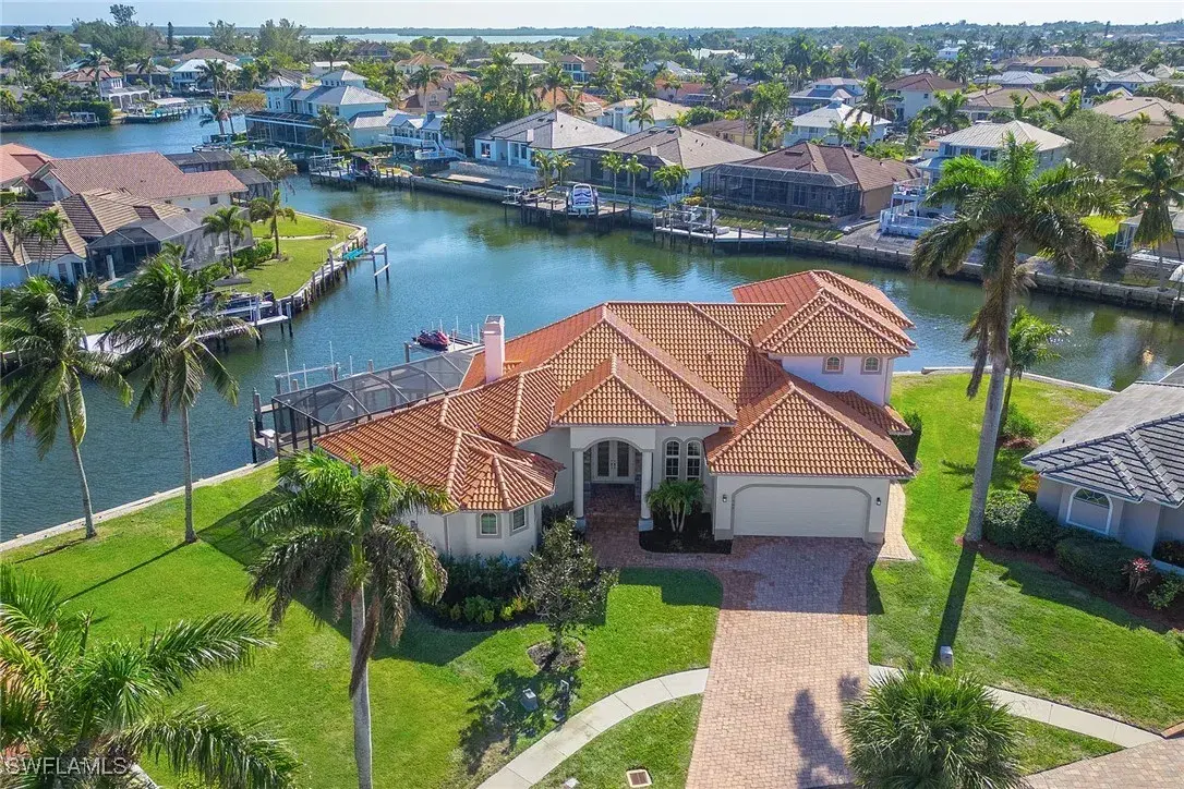 Picture of 189 Richmond Ct, Marco Island, FL 34145