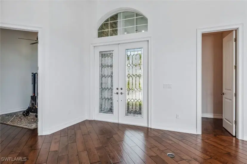 Picture of 189 Richmond Ct, Marco Island FL 34145