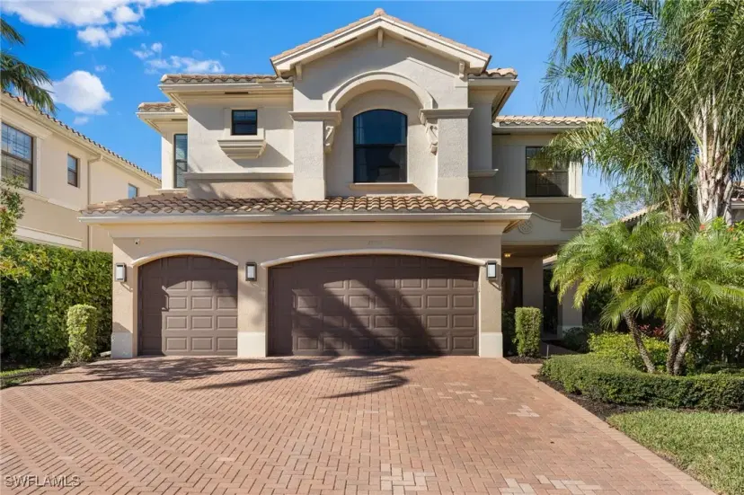 Picture of 13768 Luna Dr, Naples FL 34109