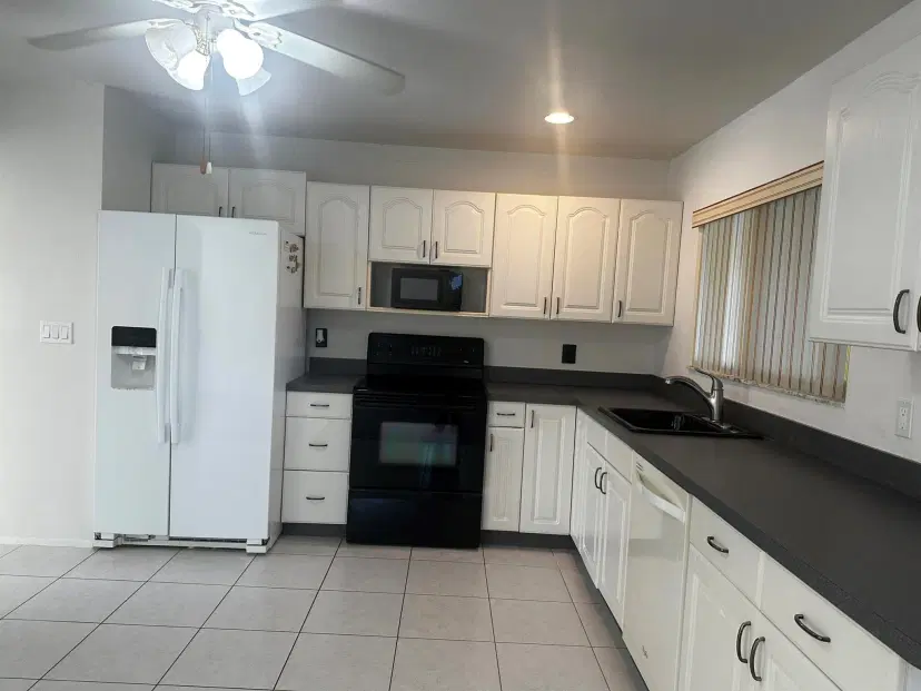 Picture of 357 SW Belmont Circle, Port St Lucie FL 34953