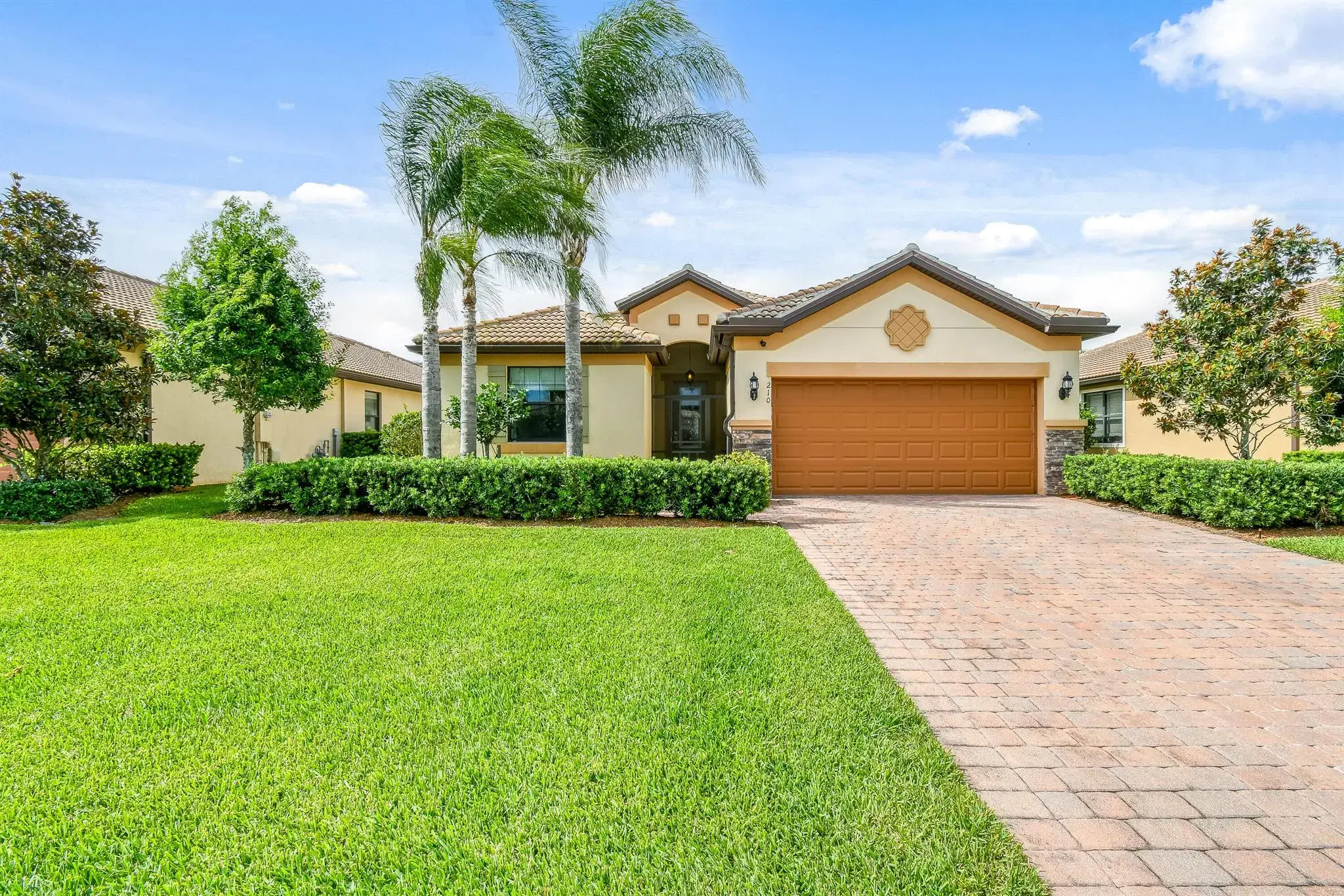 Picture of 210 SE Courances Drive, Port St Lucie, FL 34984