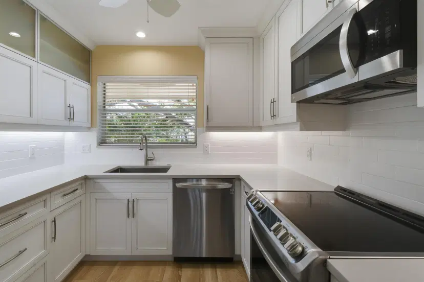 Picture of 478 Tequesta Drive 210, Tequesta FL 33469