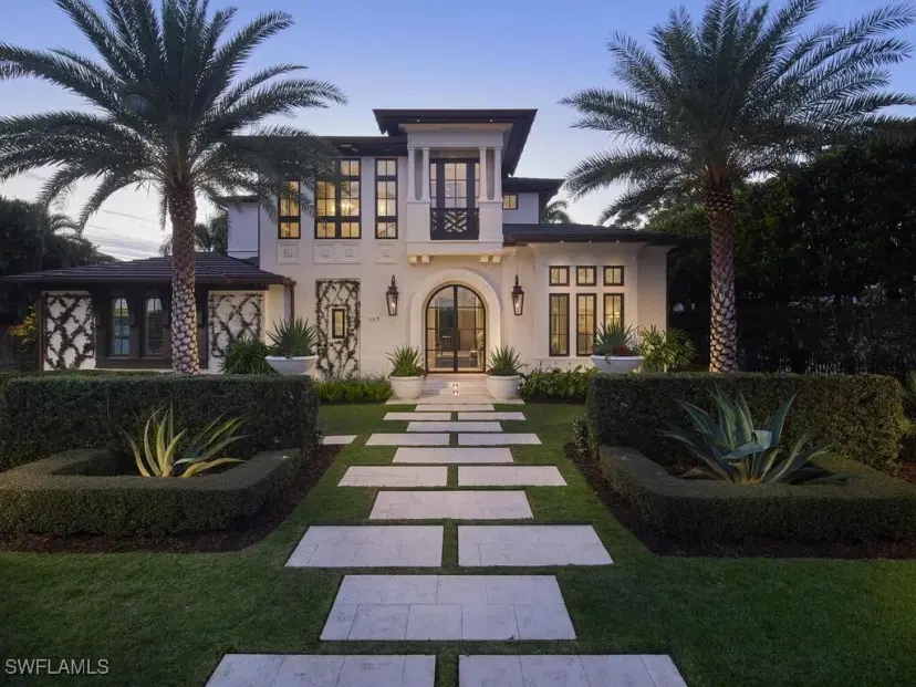 Picture of 167 4Th St N, Naples FL 34102