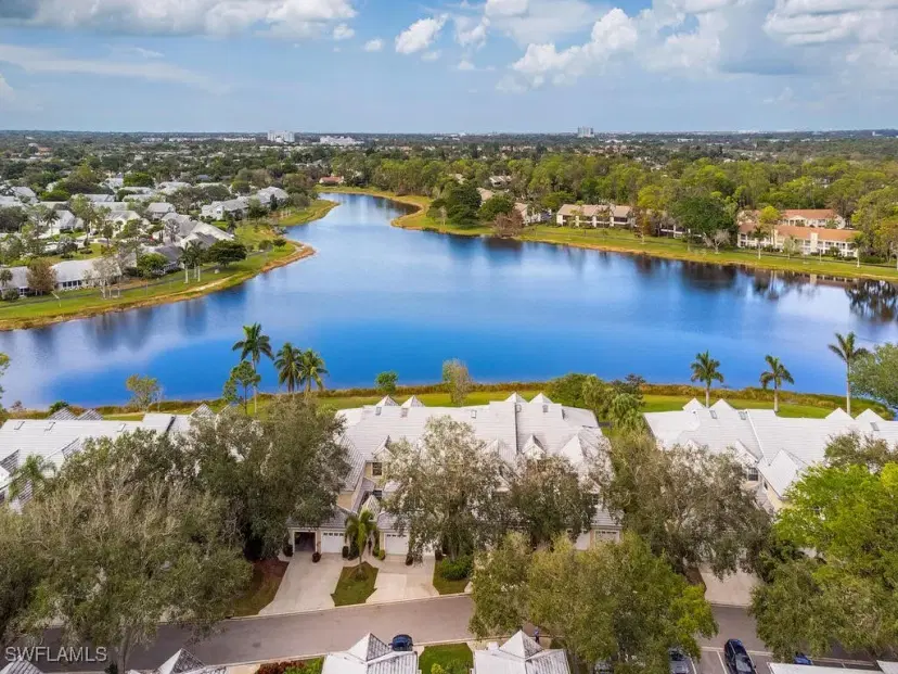 Picture of 2839 Aintree Ln B202, Naples FL 34112